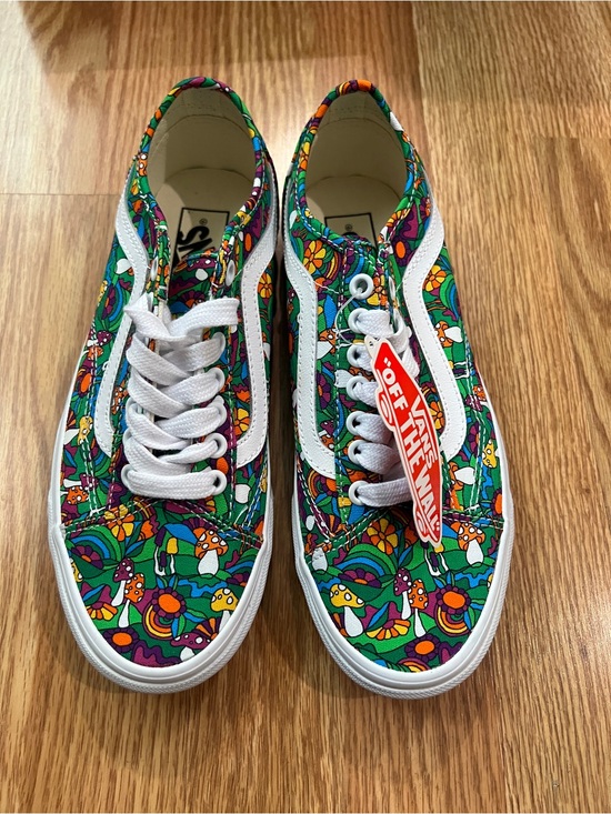 Vans Shoes - Vans Old Skool Green Multicolor Floral & Mushroom Skateboard Shoes W 8 M 6.5